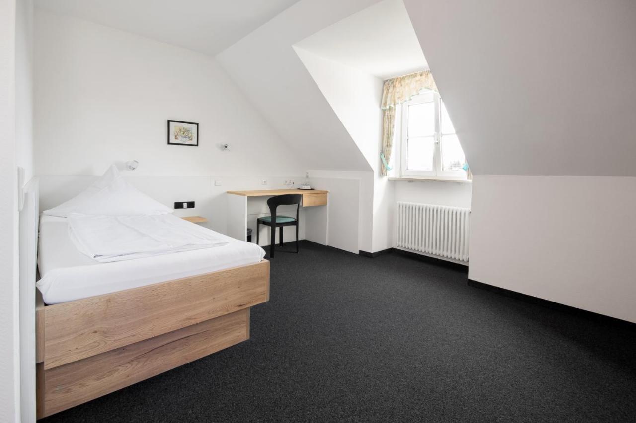 Gasthof Linde - Hotel Blum Unterroth Bagian luar foto