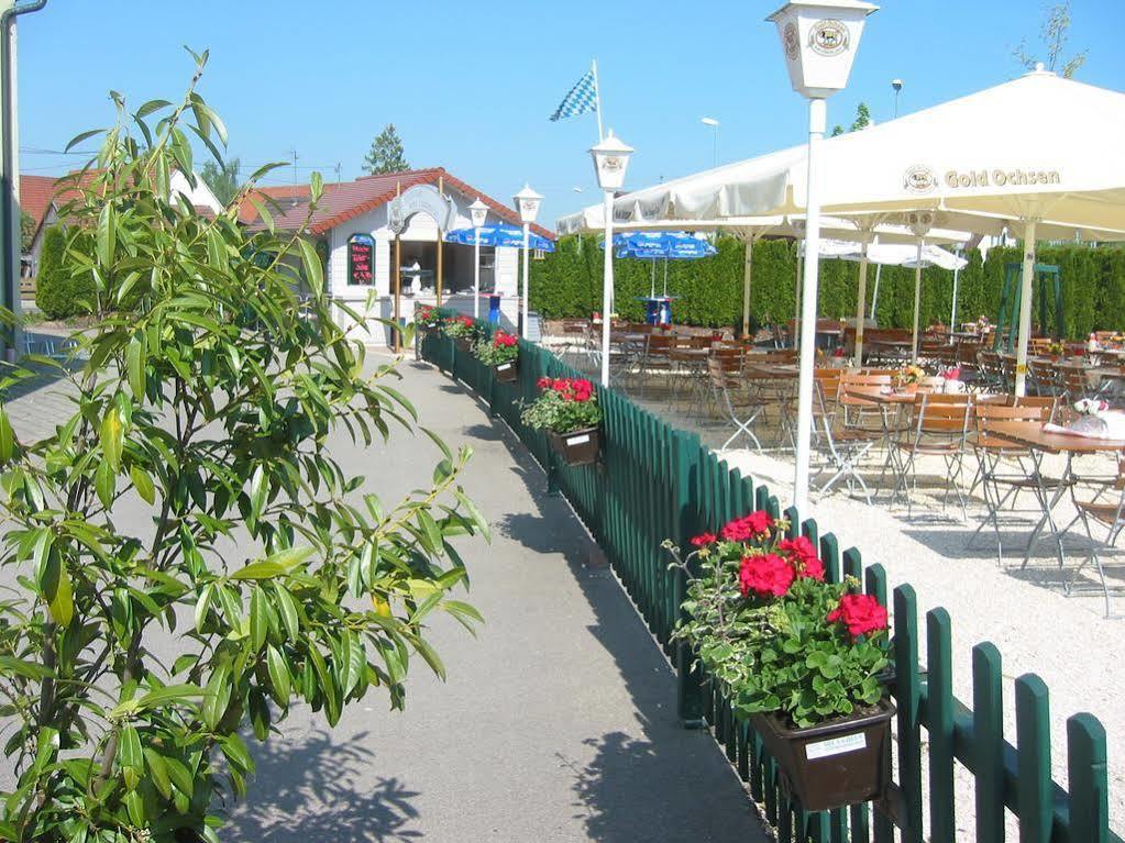 Gasthof Linde - Hotel Blum Unterroth Bagian luar foto