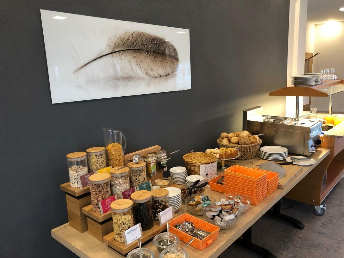 Gasthof Linde - Hotel Blum Unterroth Bagian luar foto